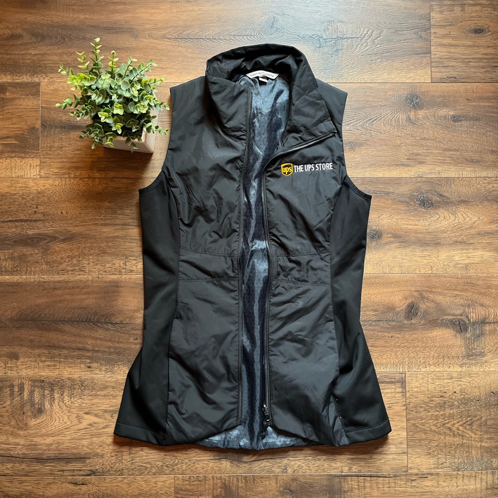 Women’s Port Authority UPS Store Vest - Size S